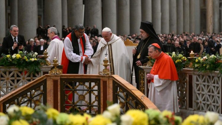 Папа на завершення Тижня молитов за єдність: джерело нашої переміни в Божій ласці Папа на завершення Тижня молитов за єдність: джерело нашої переміни в Божій ласці