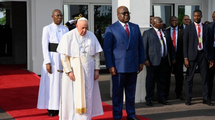 Папа: Нехай же Африка буде головною дійовою особою в будуванні своєї долі! Папа: Нехай же Африка буде головною дійовою особою в будуванні своєї долі!