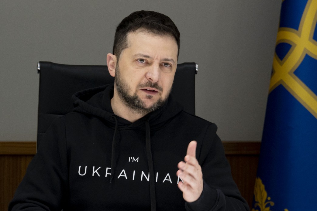 Прірва між Україною та Росією глибока, її викопав Путін – Президент на Українському сніданку в Давосі Прірва між Україною та Росією глибока, її викопав Путін – Президент на Українському сніданку в Давосі