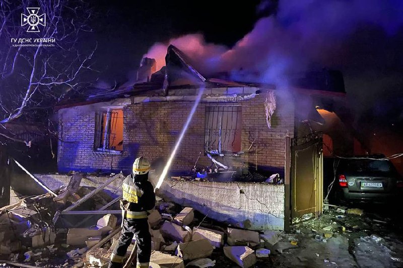 #Дніпро: внаслідок пожежі та вибуху в житловому будинку постраждала жінка та загинув чоловік #Дніпро: внаслідок пожежі та вибуху в житловому будинку постраждала жінка та загинув чоловік