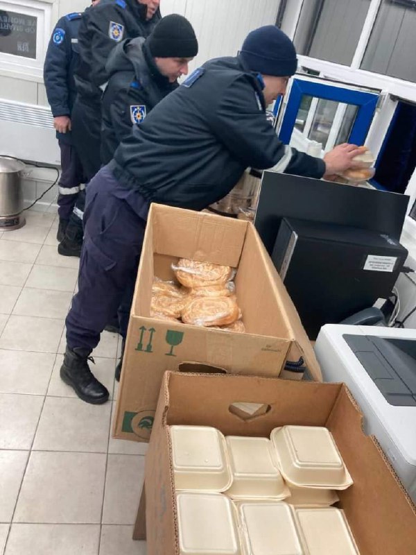 Група рятувальників ДСНС🇺🇦, які вирушили до Туреччини наземним шляхом, отримала підтримку від молдавських колег🤝 Група рятувальників ДСНС🇺🇦, які вирушили до Туреччини наземним шляхом, отримала підтримку від молдавських колег🤝