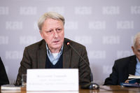 &laquo;Бог не&nbsp;покинув Україну&raquo;: у&nbsp;Варшаві презентували книжку-розмову з&nbsp;Блаженнішим Святославом, написану в&nbsp;час війни