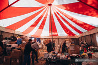 Бути поруч зі&nbsp;своїм народом: до&nbsp;України надіслали соту вантажівку допомоги