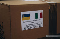 Бути поруч зі&nbsp;своїм народом: до&nbsp;України надіслали соту вантажівку допомоги