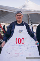 Бути поруч зі&nbsp;своїм народом: до&nbsp;України надіслали соту вантажівку допомоги