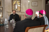 &laquo;Дякую за&nbsp;вашу мужність!&raquo;&nbsp;&mdash; Глава УГКЦ привітав у&nbsp;Києві делегацію бельгійських єпископів