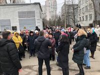 Двісті людей з&nbsp;Оболоні отримали продуктові набори від &laquo;Мудрої справи&raquo;