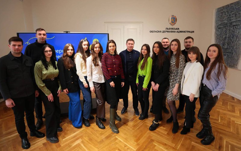 11 студентів Львівського національного університету імені Івана Франка, Національного Університету «Львівська... 11 студентів Львівського національного університету імені Івана Франка, Національного Університету «Львівська...