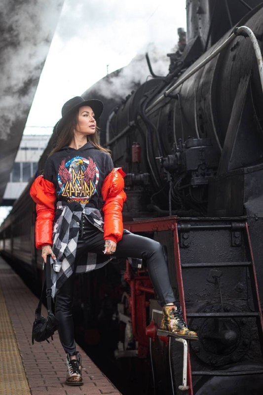 🚆💖 «Потяг до тебе», який Укрзалізниця запустила до Дня закоханих, щойно здійснив останній в цьому сезоні... 🚆💖 «Потяг до тебе», який Укрзалізниця запустила до Дня закоханих, щойно здійснив останній в цьому сезоні...