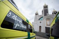 «Голосом зранених людей кажемо вам, братам і сестрам: Дякуємо!»: Блаженніший Святослав освятив у Києві передані з Австрії реанімобілі «Голосом зранених людей кажемо вам, братам і сестрам: Дякуємо!»: Блаженніший Святослав освятив у Києві передані з Австрії реанімобілі
