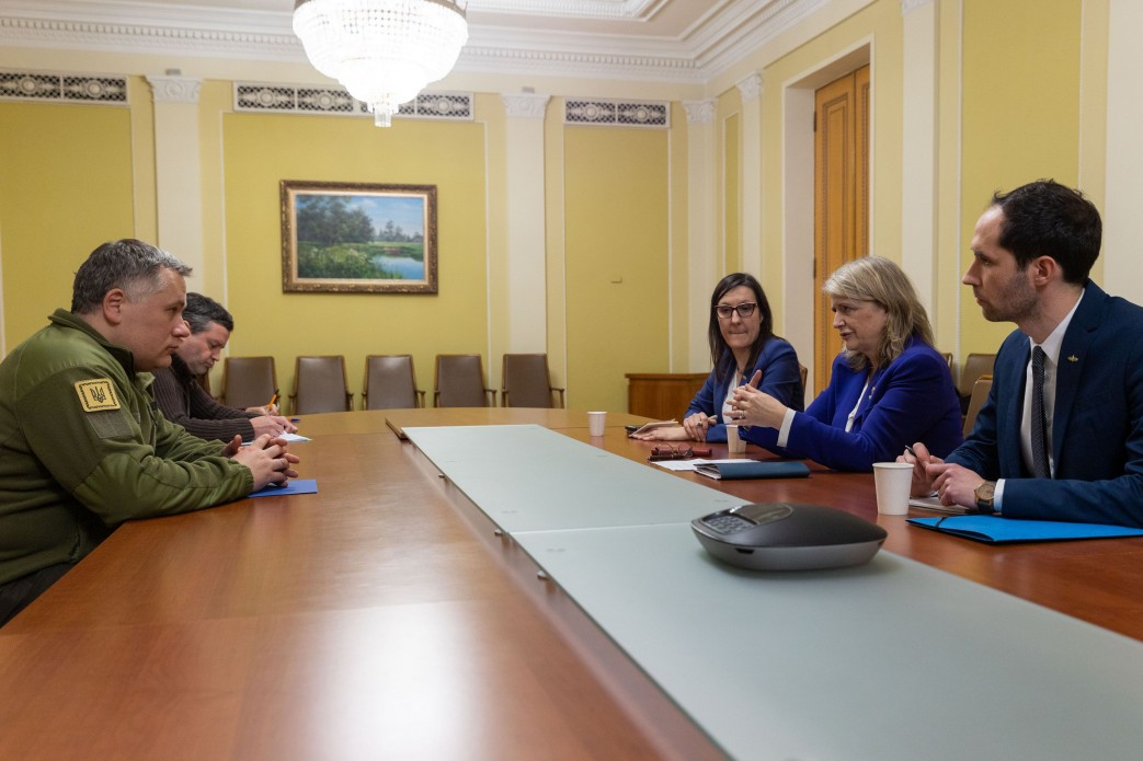 Ігор Жовква обговорив із президентом ПА НАТО євроатлантичну інтеграцію України Ігор Жовква обговорив із президентом ПА НАТО євроатлантичну інтеграцію України