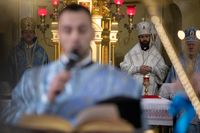 &laquo;Ніколи не&nbsp;переставайте бути духовним батьком&raquo;,&nbsp;&mdash; Глава УГКЦ до&nbsp;владики Миколи Семенишина під час хіротонії