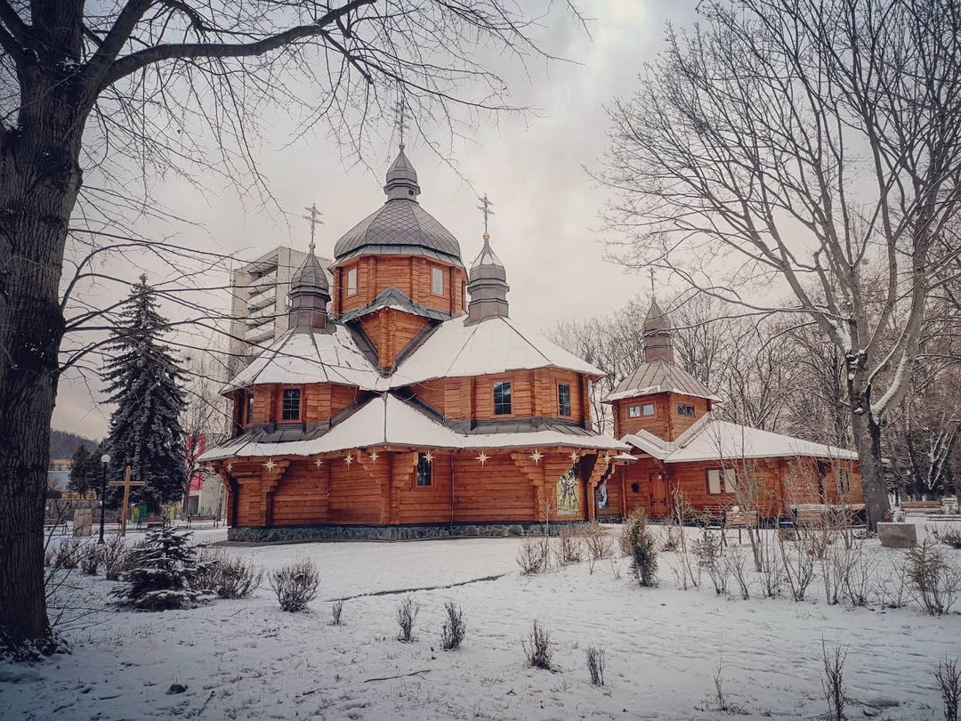 Парафія Стрітення Господнього – жива і родинна: о. Михайло Білецький про головні ідеї свята та особливості служіння у військовому храмі Стрітення Господнього Парафія Стрітення Господнього – жива і родинна: о. Михайло Білецький про головні ідеї свята та особливості служіння у військовому храмі Стрітення Господнього