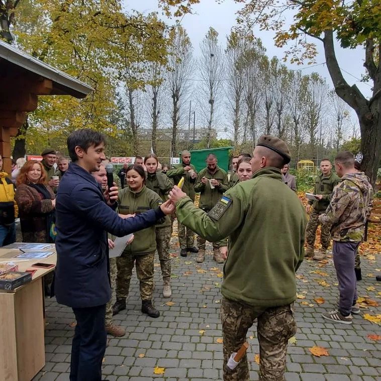 Парафія Стрітення Господнього – жива і родинна: о. Михайло Білецький про головні ідеї свята та особливості служіння у військовому храмі Стрітення Господнього Парафія Стрітення Господнього – жива і родинна: о. Михайло Білецький про головні ідеї свята та особливості служіння у військовому храмі Стрітення Господнього