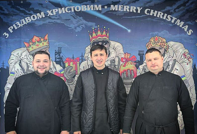 Парафія Стрітення Господнього – жива і родинна: о. Михайло Білецький про головні ідеї свята та особливості служіння у військовому храмі Стрітення Господнього Парафія Стрітення Господнього – жива і родинна: о. Михайло Білецький про головні ідеї свята та особливості служіння у військовому храмі Стрітення Господнього