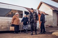 Патріарший паломницький центр провів евакуацію людей із найбільш «гарячих» точок Донеччини Патріарший паломницький центр провів евакуацію людей із найбільш «гарячих» точок Донеччини