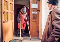 Патріарший паломницький центр провів евакуацію людей із найбільш «гарячих» точок Донеччини Патріарший паломницький центр провів евакуацію людей із найбільш «гарячих» точок Донеччини