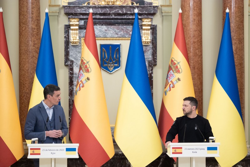 Початок переговорів про вступ України до ЄС може стати історичним здобутком головування Іспанії в Раді Євросоюзу – Володимир Зеленський за результатами зустрічі з Педро Санчесом у Києві Початок переговорів про вступ України до ЄС може стати історичним здобутком головування Іспанії в Раді Євросоюзу – Володимир Зеленський за результатами зустрічі з Педро Санчесом у Києві