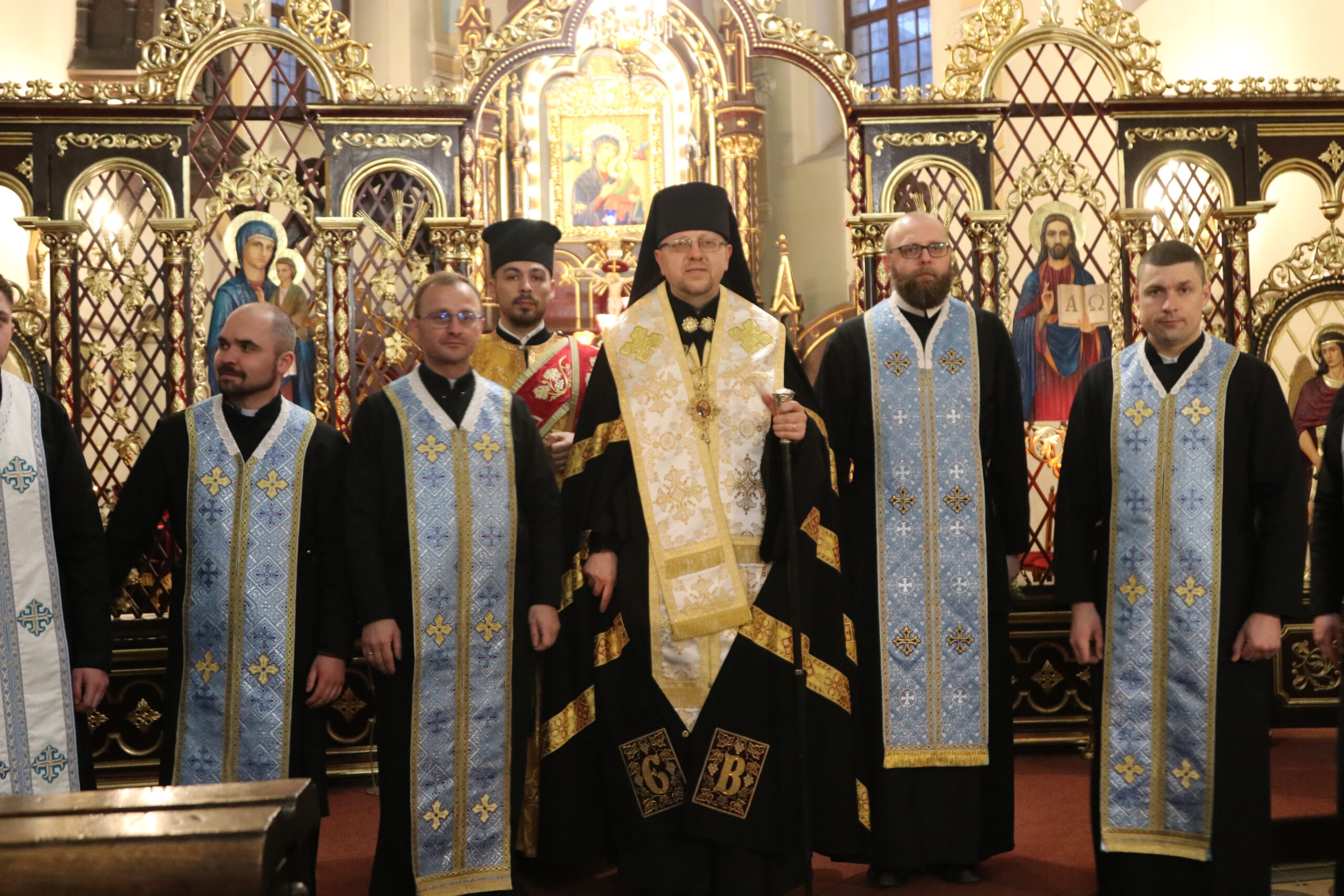 «Сироти вимолили його для себе»: Храм Матері Божої Неустанної Помочі у Львові передали в душпастирську опіку місії «Центр Опіки Сиріт» «Сироти вимолили його для себе»: Храм Матері Божої Неустанної Помочі у Львові передали в душпастирську опіку місії «Центр Опіки Сиріт»