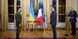 Володимир Зеленський у Парижі провів зустріч з Еммануелем Макроном та Олафом Шольцом Володимир Зеленський у Парижі провів зустріч з Еммануелем Макроном та Олафом Шольцом