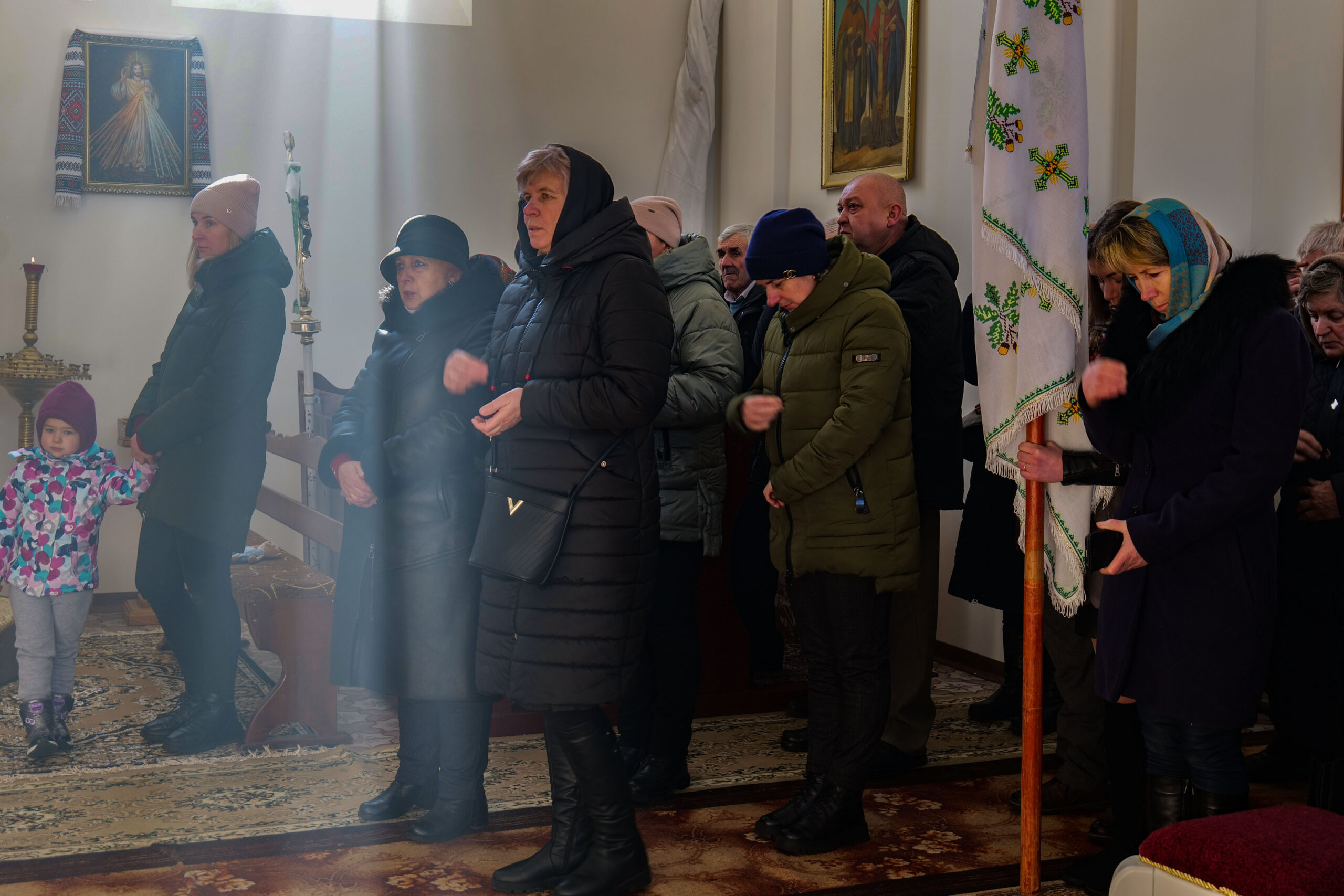 Вперше з часів освячення храму Святої Трійці у селі Гологори, що на Золочівщині, з душпастирським візитом парафію відвідав Митрополит Вперше з часів освячення храму Святої Трійці у селі Гологори, що на Золочівщині, з душпастирським візитом парафію відвідав Митрополит