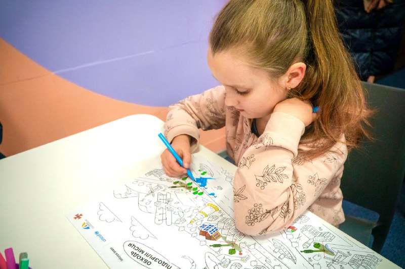 🚆👧👦Укрзалізниця та ЮНІСЕФ відкрили безкоштовну розвивально-розважальну дитячу зону "Спільно" 🚆👧👦Укрзалізниця та ЮНІСЕФ відкрили безкоштовну розвивально-розважальну дитячу зону "Спільно"