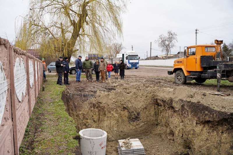 У селі Маячка, біля місцевого дитячого садка, будують модульне укриття. У разі небезпеки воно стане захистом для 40 дітей У селі Маячка, біля місцевого дитячого садка, будують модульне укриття. У разі небезпеки воно стане захистом для 40 дітей