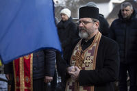 Блаженніший Святослав у&nbsp;Бучі, на&nbsp;вул. Яблунській, 144, помолився з&nbsp;родичами загиблих за&nbsp;жертв російської агресії