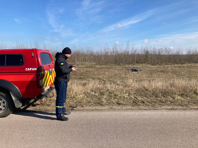Моніторимо ситуацію з пожежами в екосистемах з повітря
⏺Аби оперативно мати повну інформацію про загорання... Моніторимо ситуацію з пожежами в екосистемах з повітря
⏺Аби оперативно мати повну інформацію про загорання...