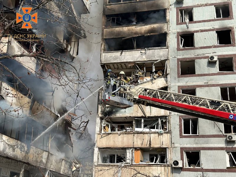 Оперативна інформація щодо ліквідації наслідків обстрілу у Запоріжжі ↘️
⏺22 березня ворог завдав масованих ракетних ударів по Запоріжжю Оперативна інформація щодо ліквідації наслідків обстрілу у Запоріжжі ↘️
⏺22 березня ворог завдав масованих ракетних ударів по Запоріжжю