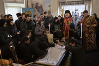 Героя України Дмитра Коцюбайла «Да Вінчі» похоронили на Аскольдовій могилі в Києві Героя України Дмитра Коцюбайла «Да Вінчі» похоронили на Аскольдовій могилі в Києві