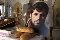 Героя України Дмитра Коцюбайла «Да Вінчі» похоронили на Аскольдовій могилі в Києві Героя України Дмитра Коцюбайла «Да Вінчі» похоронили на Аскольдовій могилі в Києві