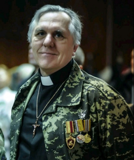 "Люди почали приходити в церкву за молитвою, а не лише за гуманітаркою", - пастир Юрій Клімко про деокупацію Куп'янська "Люди почали приходити в церкву за молитвою, а не лише за гуманітаркою", - пастир Юрій Клімко про деокупацію Куп'янська