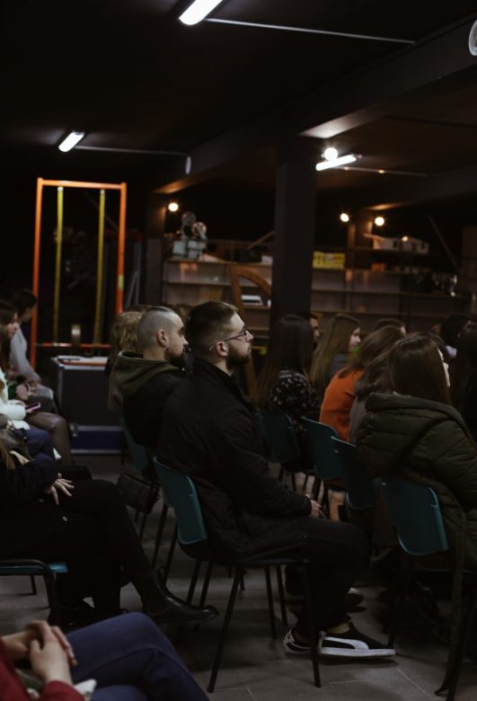 Молодь Тернополя зустрілася на День духовно-психологічної віднови Молодь Тернополя зустрілася на День духовно-психологічної віднови