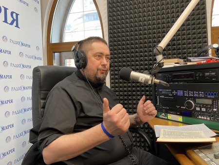 Отець Гжегож Вавжиняк розповів один маловідомий факт про Діву Марію Отець Гжегож Вавжиняк розповів один маловідомий факт про Діву Марію