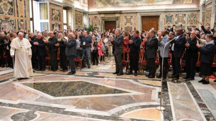 Папа до Згромадження святого Йосифа: вірність і розпізнавання знаків часу Папа до Згромадження святого Йосифа: вірність і розпізнавання знаків часу