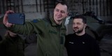 Президент відвідав передові позиції на Донеччині та нагородив оборонців Бахмута Президент відвідав передові позиції на Донеччині та нагородив оборонців Бахмута