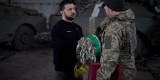 Президент відвідав передові позиції на Донеччині та нагородив оборонців Бахмута Президент відвідав передові позиції на Донеччині та нагородив оборонців Бахмута