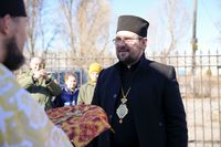 Владика Максим Рябуха вперше як єпископ-помічник відвідав Дніпропетровщину Владика Максим Рябуха вперше як єпископ-помічник відвідав Дніпропетровщину