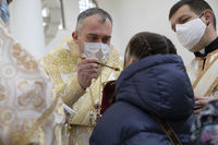 &laquo;Заклик Христа &bdquo;Йди за&nbsp;мною!&ldquo; звернений до&nbsp;кожного з&nbsp;нас, християн XXI століття&raquo;,&nbsp;&mdash; владика Андрій Хім&rsquo;як на&nbsp;першій Архиєрейській Літургії у&nbsp;Патріаршому соборі