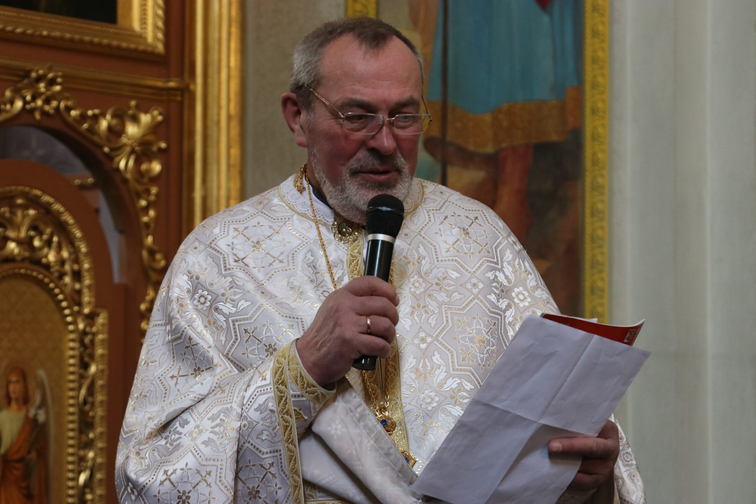 «Зверненням “Мій Сину!” Ісус дарує паралітику особисту любов і довіру», – Владика Володимир відвідав парафію Різдва Пресвятої Богородиці у Брюховичах «Зверненням “Мій Сину!” Ісус дарує паралітику особисту любов і довіру», – Владика Володимир відвідав парафію Різдва Пресвятої Богородиці у Брюховичах