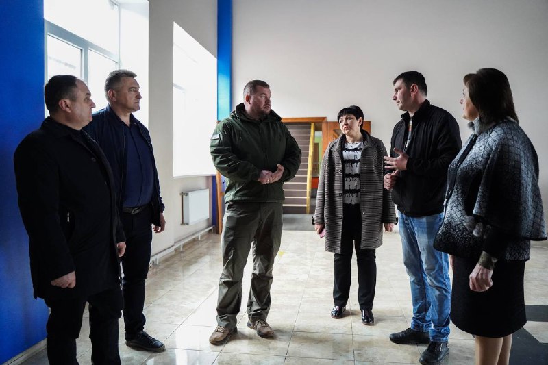 У Пирятинському ліцеї №6 руйнують стереотипи про освіту. Креативно підходять до навчального процесу У Пирятинському ліцеї №6 руйнують стереотипи про освіту. Креативно підходять до навчального процесу