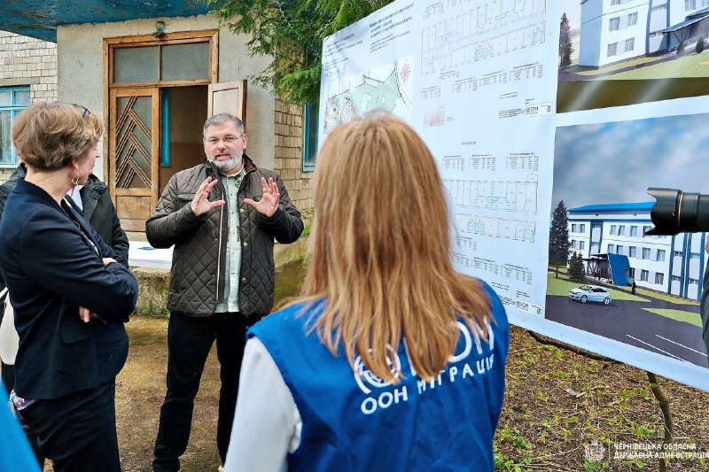 🏡У Хотині плануємо облаштувати житло для вимушених переселенців. Це буде перший об’єкт реконструйований... 🏡У Хотині плануємо облаштувати житло для вимушених переселенців. Це буде перший об’єкт реконструйований...