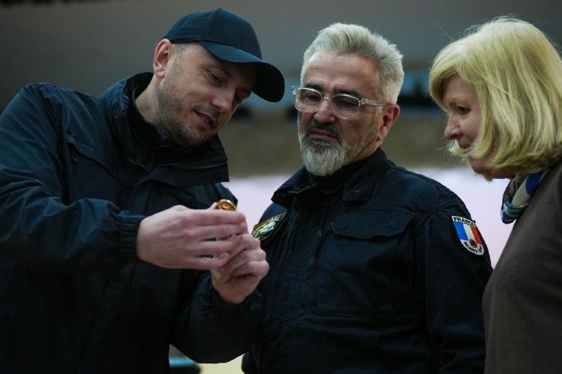 Французькі фахівці діляться своїм багаторічним досвідом з водолазами ДСНС України Французькі фахівці діляться своїм багаторічним досвідом з водолазами ДСНС України
