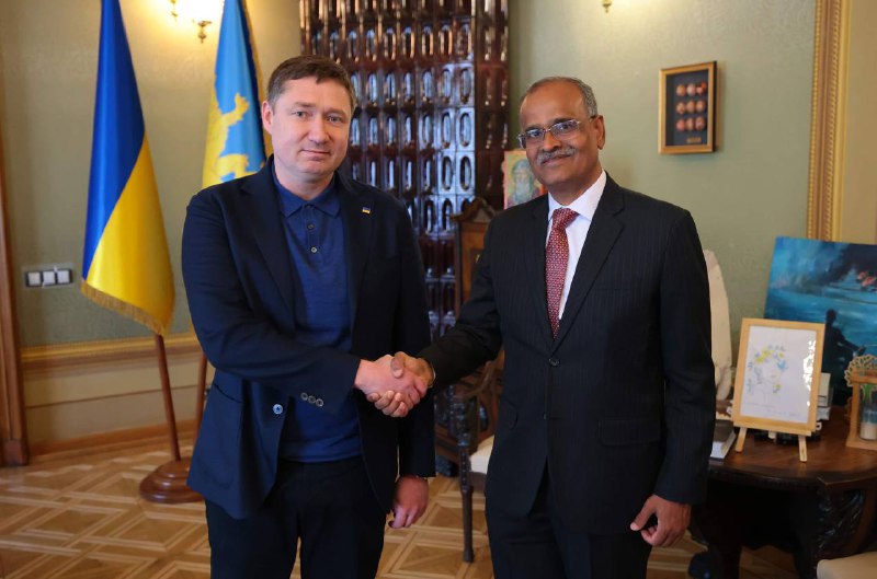Співпрацю з Індією в освітній та медичній галузях, а також інвестиції у Львівщину обговорили сьогодні з... Співпрацю з Індією в освітній та медичній галузях, а також інвестиції у Львівщину обговорили сьогодні з...