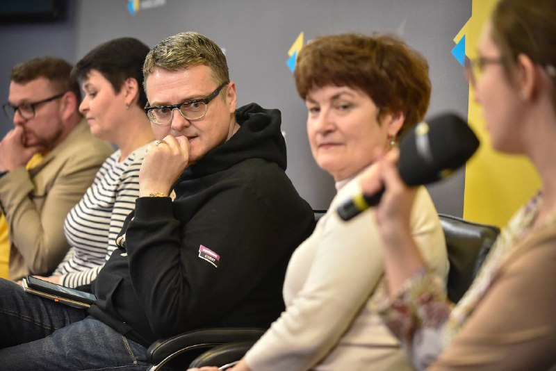 📚🇺🇦Українська книга повернеться до Маріуполя після його звільнення! 📚🇺🇦Українська книга повернеться до Маріуполя після його звільнення!