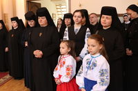 &laquo;Дякую, що&nbsp;ви&nbsp;продовжуєте служити та&nbsp;свідчити серед війни, шукаючи волі Того, хто посилає вас&raquo;,&nbsp;&mdash; Глава УГКЦ до&nbsp;сестер святого Йосифа з&nbsp;нагоди 125-річчя заснування згромадження