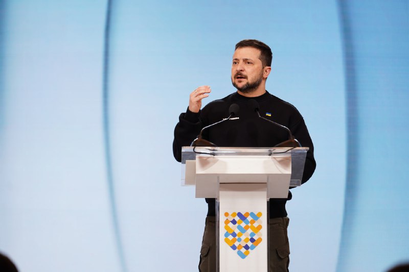 Відбувається Міжнародний саміт міст і регіонів «Партнерство для перемоги» у межах Конгресу місцевих та регіональних влад при Президентові України. Відбувається Міжнародний саміт міст і регіонів «Партнерство для перемоги» у межах Конгресу місцевих та регіональних влад при Президентові України.