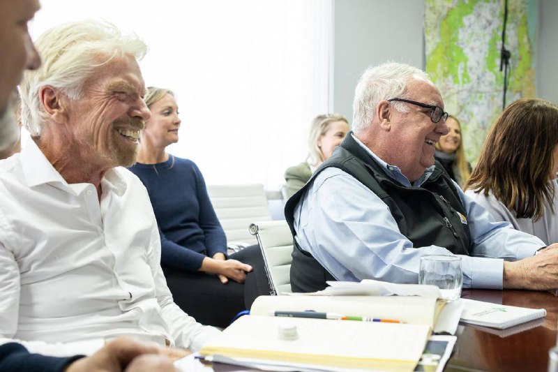 Попри бойові дії та воєнний стан не забуваємо і про впровадження важливих реформ Попри бойові дії та воєнний стан не забуваємо і про впровадження важливих реформ