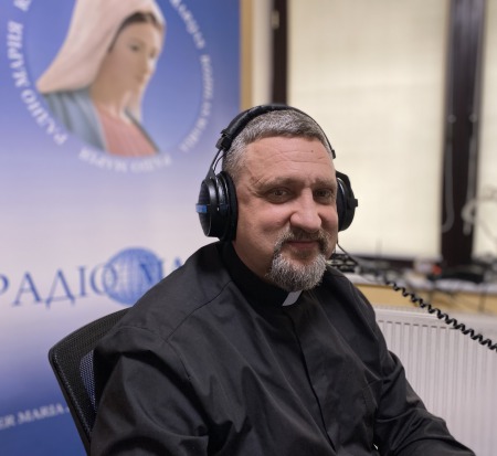 "Якщо ти ростеш у розпусті, то грішиш проти власного тіла", - пастор Ігор Білорус "Якщо ти ростеш у розпусті, то грішиш проти власного тіла", - пастор Ігор Білорус